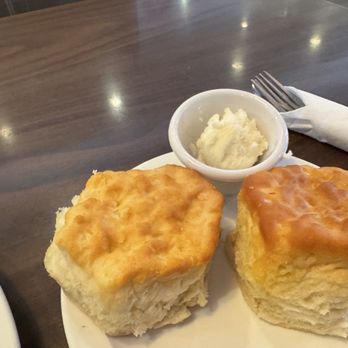 Bob Evans - Those biscuits - American Near Me - Westerville, Ohio