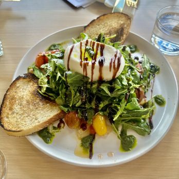 Denizen's Bistro - Comfort Food Near Me - Kearny, New Jersey