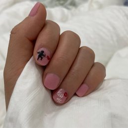 Dipping powder with matte top coat. Dipping powder with matte top coat.