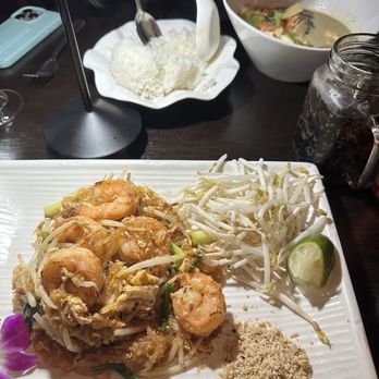 Krung Thep Thai Cuisine - Thai Near Me - Chicago, Illinois Krung Thep Thai Cuisine - Thai Near Me - Chicago, Illinois