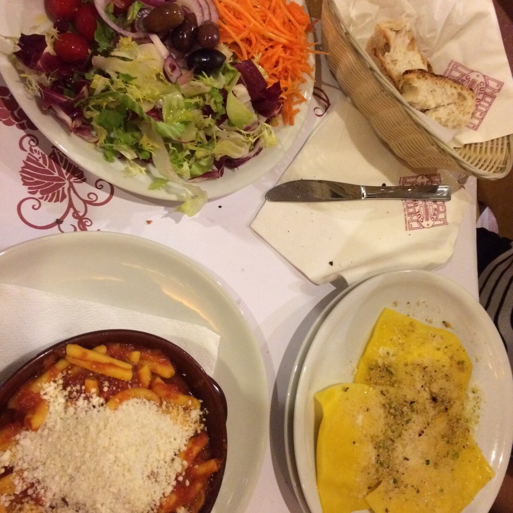 Cul de Sac - Mixed salad, bread, homemade ravioli and homemade pasta tomato and basil. Beauty in its simplicity. Must try. - Wineries Near Me - Rome, RM Cul de Sac - Mixed salad, bread, homemade ravioli and homemade pasta tomato and basil. Beauty in its simplicity. Must try. - Wineries Near Me - Rome, RM