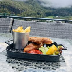 Furukroa Kafe - Fish and Chips-with a view
