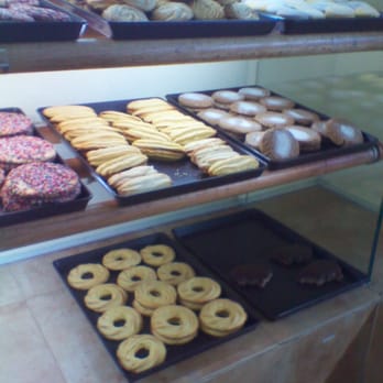 Pastelería La Universal - Panadería La Universal - Bakeries Near Me - México, D.F., DIF Pastelería La Universal - Panadería La Universal - Bakeries Near Me - México, D.F., DIF