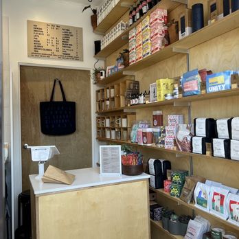 lil’East Coffee - Inside of coffee house - Cafes Near Me - Los Angeles, California lil’East Coffee - Inside of coffee house - Cafes Near Me - Los Angeles, California