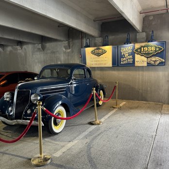 1936 Bar & Grill - Parking garage entrance - American Near Me - Chesapeake Beach, Maryland