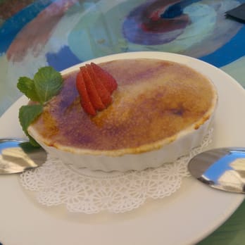 Geoffrey's Malibu - Creme Brulee for two or three! - Seafood Near Me - Malibu, California Geoffrey's Malibu - Creme Brulee for two or three! - Seafood Near Me - Malibu, California