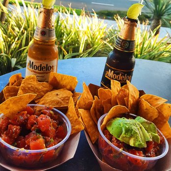 Bear Flag Fish - Ahi Tuna Poke and modelos - Seafood Near Me - Huntington Beach, California Bear Flag Fish - Ahi Tuna Poke and modelos - Seafood Near Me - Huntington Beach, California