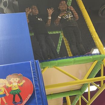 Luv 2 Play Chino - Playing - Indoor Playcenter Near Me - Chino, California