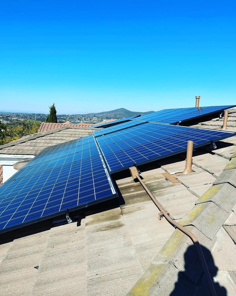 Slide of Arenas Contracting