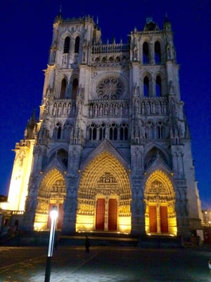 Cathédrale Notre-Dame d'Amiens by null