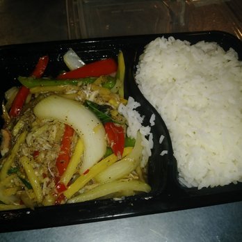 D E Thai Kitchen - Downtown - Pad Ga Prow Crab Meat - Thai Near Me - Las Vegas, Nevada