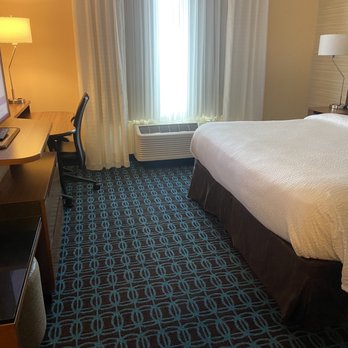 Fairfield by Marriott Inn & Suites Sacramento Folsom - Hotels Near Me - Folsom, California