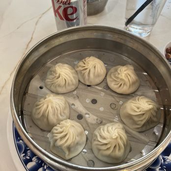 Mama Lu’s Dumpling House - Juicy pork - was juicy but pork lacked flavor - Chinese Near Me - Pasadena, California Mama Lu’s Dumpling House - Juicy pork - was juicy but pork lacked flavor - Chinese Near Me - Pasadena, California