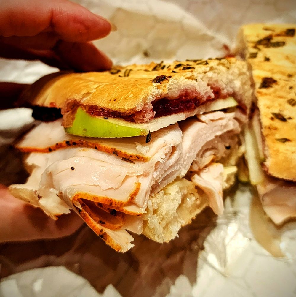 Big Mountain Deli & Creperie