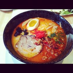 Kara kara tonkotsu ramen