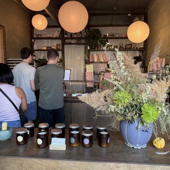 Del Sur Bakery & Cafe - Small but very cute inside space - Filipino Near Me - Chicago, Illinois