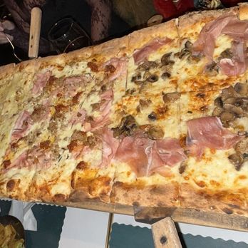 Trenta Pizza & Cucina - Pizza Near Me - Costa Mesa, California