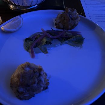 Spaghettini - Crab Cakes - Italian Near Me - Seal Beach, California
