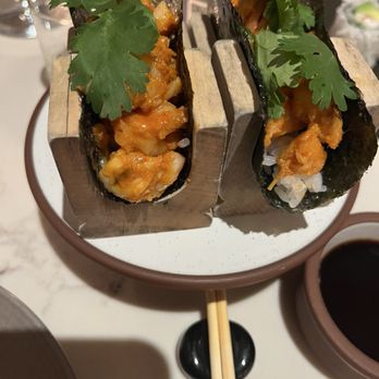 Itoko - Ebi Tom Yum - Japanese Near Me - Chicago, Illinois