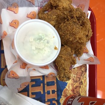 Popeyes Louisiana Kitchen - The chicken is good. Nice spice - Fast Food Near Me - Reseda, California Popeyes Louisiana Kitchen - The chicken is good. Nice spice - Fast Food Near Me - Reseda, California