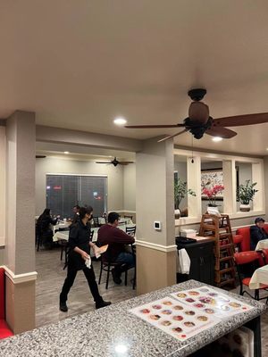 Lee's Chinese Kitchen by null