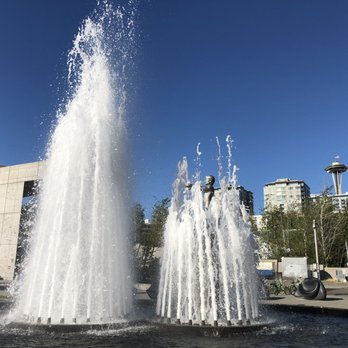 Olympic Sculpture Park - Parks Near Me - Seattle, Washington Olympic Sculpture Park - Parks Near Me - Seattle, Washington