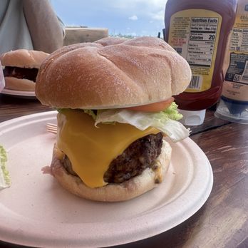 Le Tub - Original burger - Burgers Near Me - Hollywood, Florida Le Tub - Original burger - Burgers Near Me - Hollywood, Florida