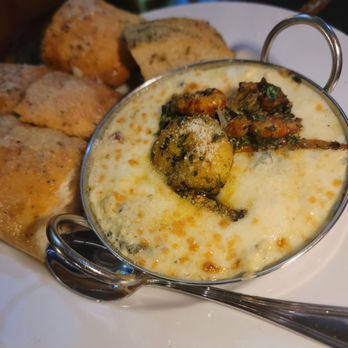 Provaré - Seafood spinach artichoke dip - Seafood Near Me - Houston, Texas Provaré - Seafood spinach artichoke dip - Seafood Near Me - Houston, Texas