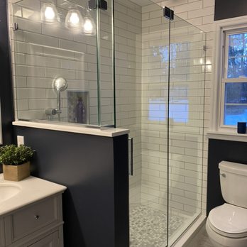 Upright Glass - Glass & Mirrors Near Me - Lodi, New Jersey