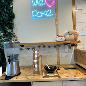 Poke World - Midtown - Ramen Near Me - Memphis, Tennessee