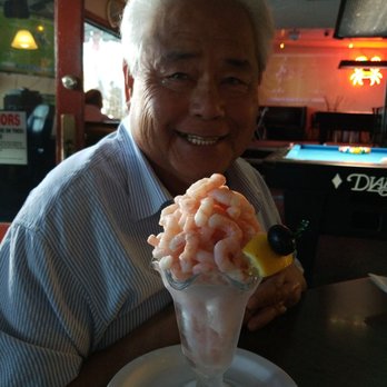 Interstate Tavern - Their shrimp cocktail is humongous! - American Near Me - Rainier, Oregon