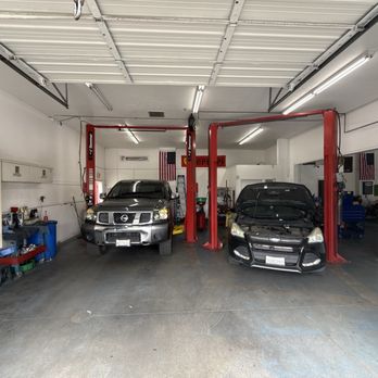 VMG Motoring Auto Service - Inside the shop. Look how clean it is. - Auto Repair Near Me - Chula Vista, California VMG Motoring Auto Service - Inside the shop. Look how clean it is. - Auto Repair Near Me - Chula Vista, California