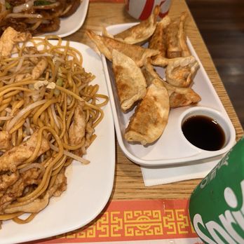 China Delight - Pot Stickers (8 Pieces) - Chinese Near Me - Oakhurst, California China Delight - Pot Stickers (8 Pieces) - Chinese Near Me - Oakhurst, California