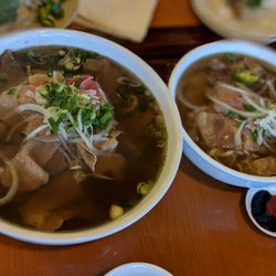 PHO ABC - XL pho combo, small pho combo