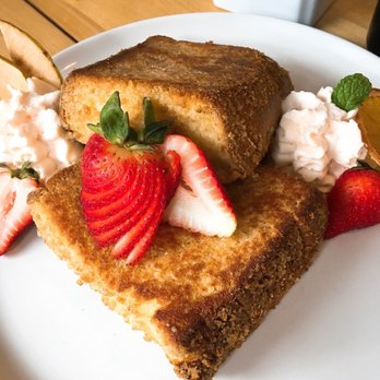 Over Easy - Custard French toast - Breakfast & Brunch Near Me - Kailua, Hawaii Over Easy - Custard French toast - Breakfast & Brunch Near Me - Kailua, Hawaii