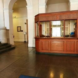 King's College London