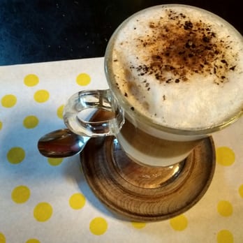 Eloísa - Capuccino con canela. - Cafeteria Near Me - Buenos Aires, C