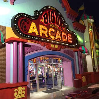 Big Top Arcade - Arcades Near Me - Pigeon Forge, Tennessee