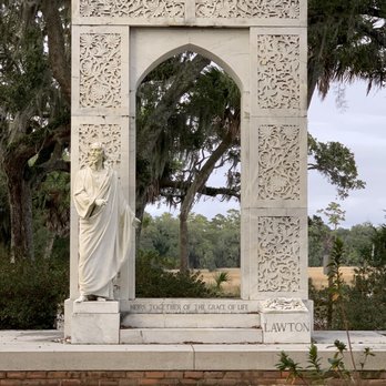 Bonaventure Cemetery - Funeral Services & Cemeteries Near Me - Savannah, Georgia Bonaventure Cemetery - Funeral Services & Cemeteries Near Me - Savannah, Georgia