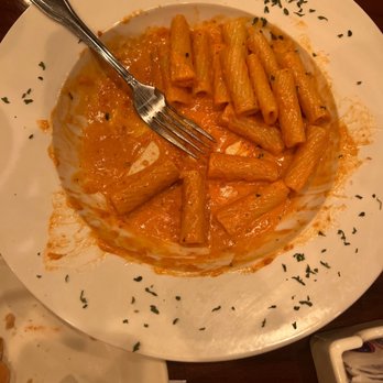 Cafe Italia - Rigatoni a la Vodka - Italian Near Me - Grapevine, Texas Cafe Italia - Rigatoni a la Vodka - Italian Near Me - Grapevine, Texas
