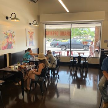 Can't Believe It's Vegan - Dining room - Vegan Near Me - Westerville, Ohio Can't Believe It's Vegan - Dining room - Vegan Near Me - Westerville, Ohio
