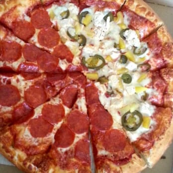 J.J.'s Pie Co. - half pepperoni, half chicken, pineapple, jalapeño. - Pizza Near Me - Reno, Nevada