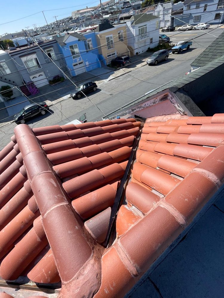 Slide of Dominguez Roofing