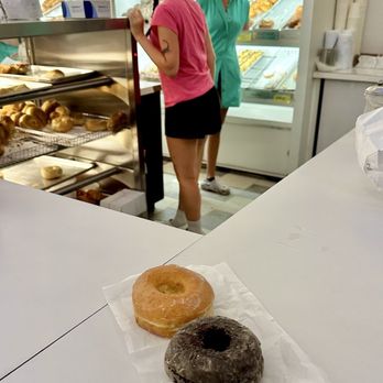Peter Pan Donut & Pastry Shop - CHOCOLATE CAKE OLD FASHION GLAZE - Bakeries Near Me - Brooklyn, New York Peter Pan Donut & Pastry Shop - CHOCOLATE CAKE OLD FASHION GLAZE - Bakeries Near Me - Brooklyn, New York