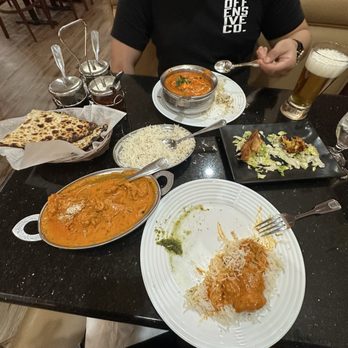 Mantra - Coconut chicken, basmati rice, and paneer tikka masala - Indian Near Me - Corona, California Mantra - Coconut chicken, basmati rice, and paneer tikka masala - Indian Near Me - Corona, California