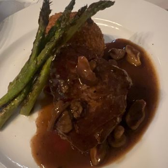 Bistro 214 - Filet - New American Near Me - Shelby, North Carolina Bistro 214 - Filet - New American Near Me - Shelby, North Carolina
