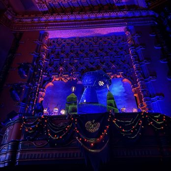 El Capitan Theatre - Opening Night Fan Event: The Nightmare Before Christmas ~ - Cinema Near Me - Los Angeles, California El Capitan Theatre - Opening Night Fan Event: The Nightmare Before Christmas ~ - Cinema Near Me - Los Angeles, California