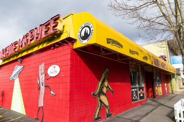 Archie McPhee by null