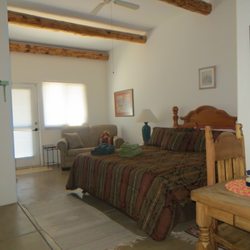 Rancho Milagro Bed & Breakfast - Mustang Room