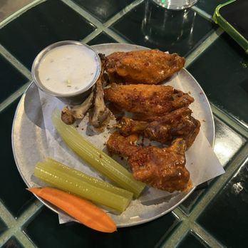 Pijja Palace - Achaari Buffalo Wings - Sports Bars Near Me - Los Angeles, California Pijja Palace - Achaari Buffalo Wings - Sports Bars Near Me - Los Angeles, California